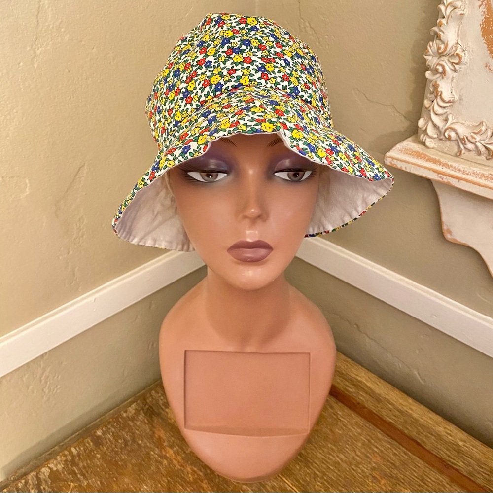 Vintage Handmade Floral Ditsy Print Bonnet Style Hat